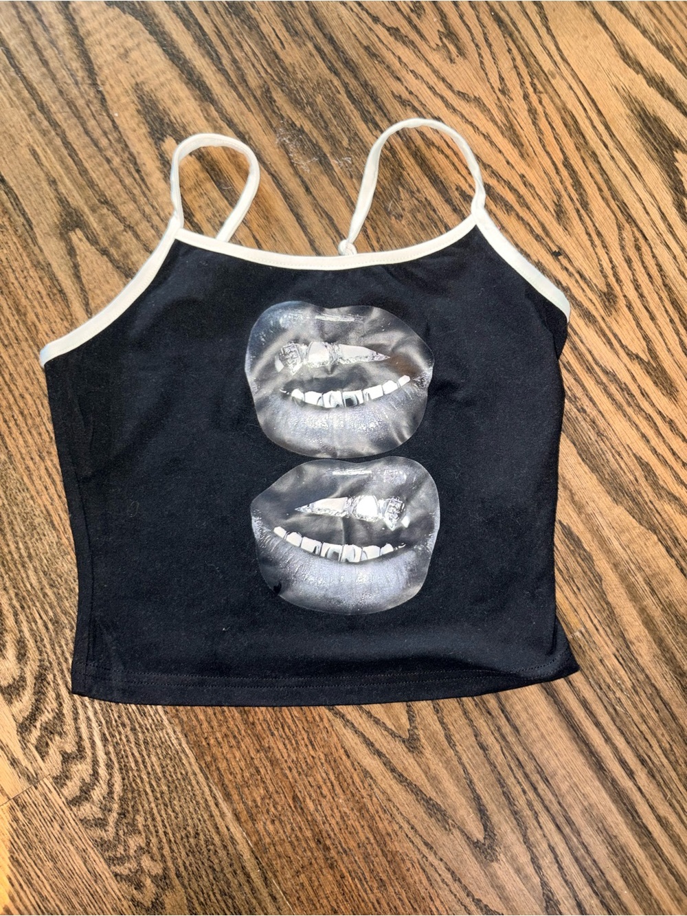 SHEIN Black Lips & Grill Graphic Contrast Trim Cami Tank XS